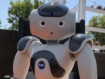 hans the robot headshot