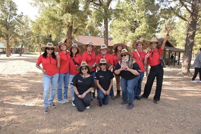 group photo of volunteers